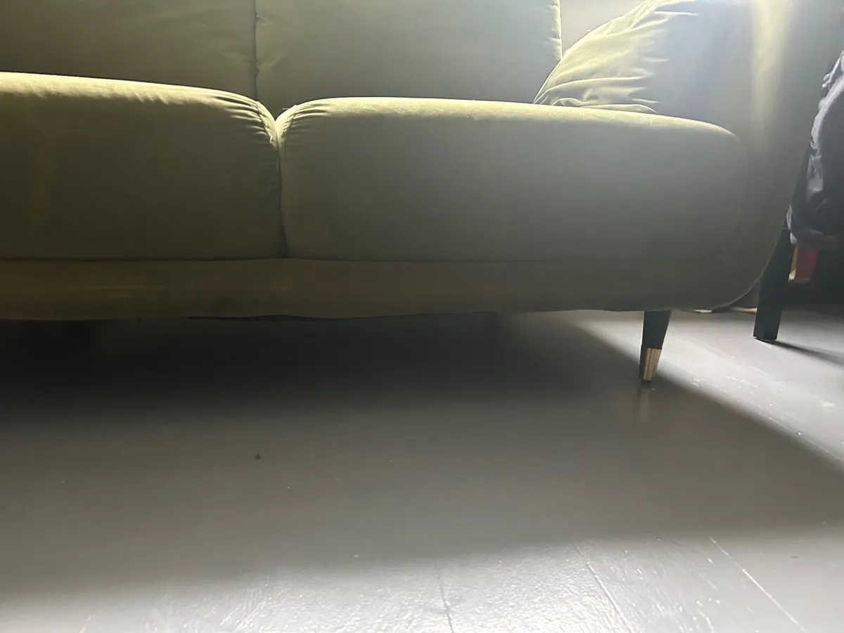 Green velvet sofa - Image 1