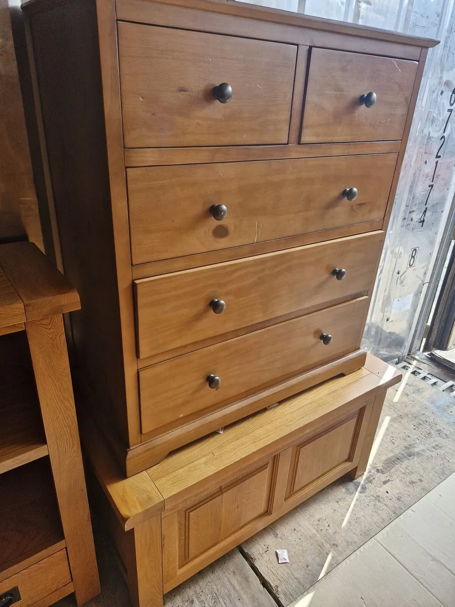 Solid oak furniture - Image 4