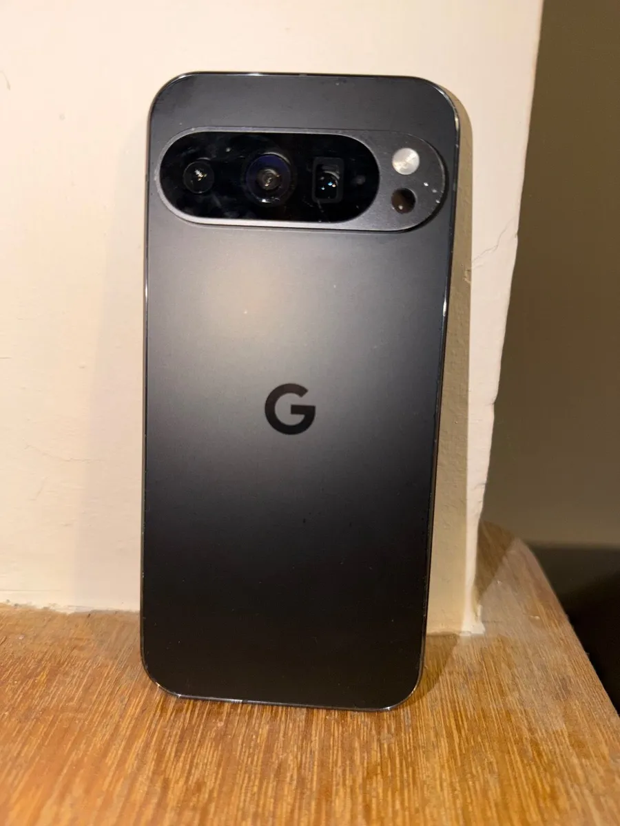 Google pixel 9 pro 128gb black - Image 1