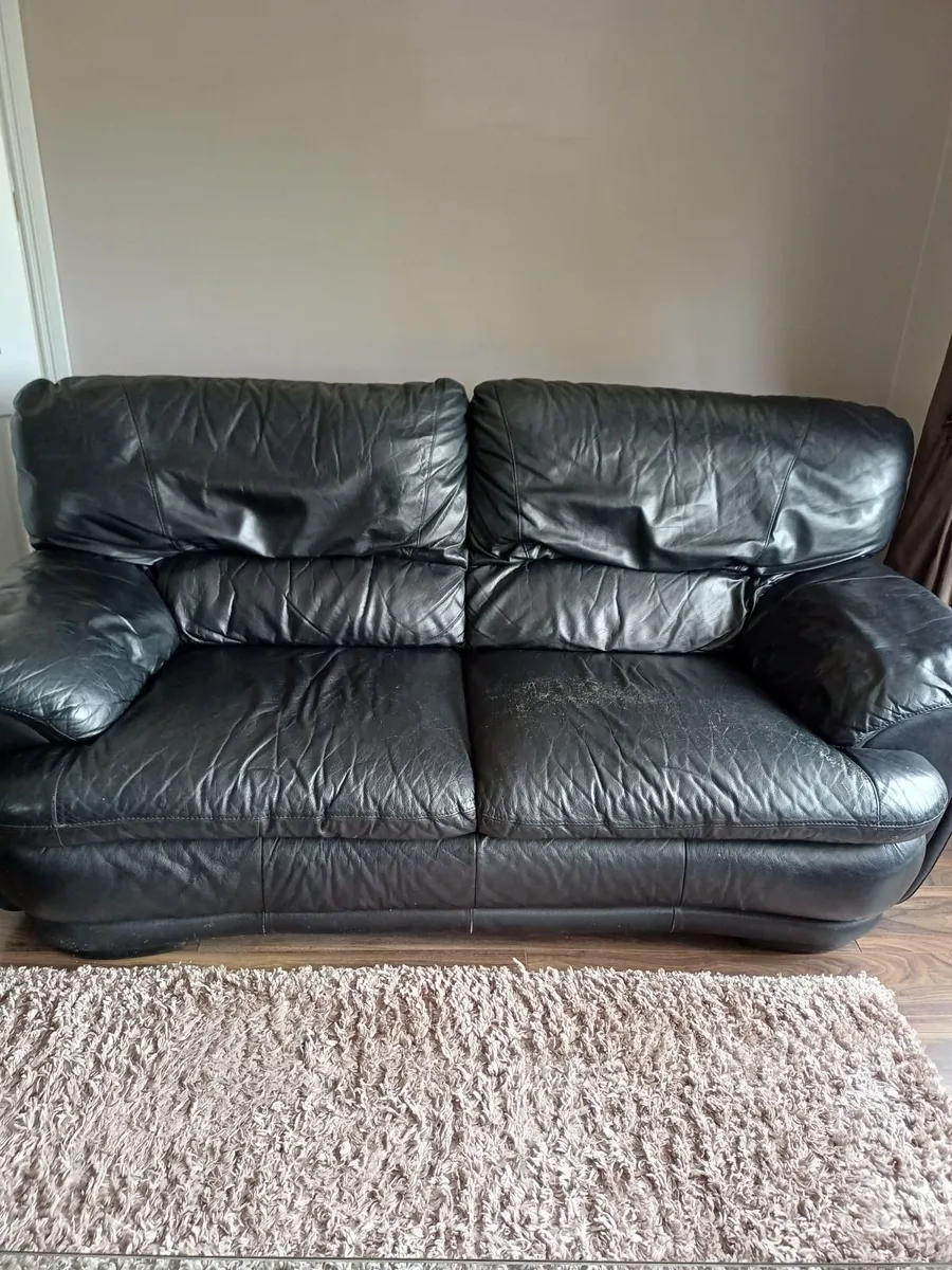 3-Piece Black Italian Leather Suite - Image 3