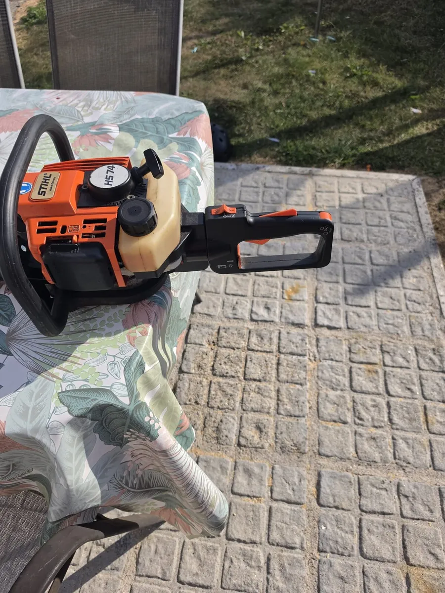 Hedge trimmer - Image 2