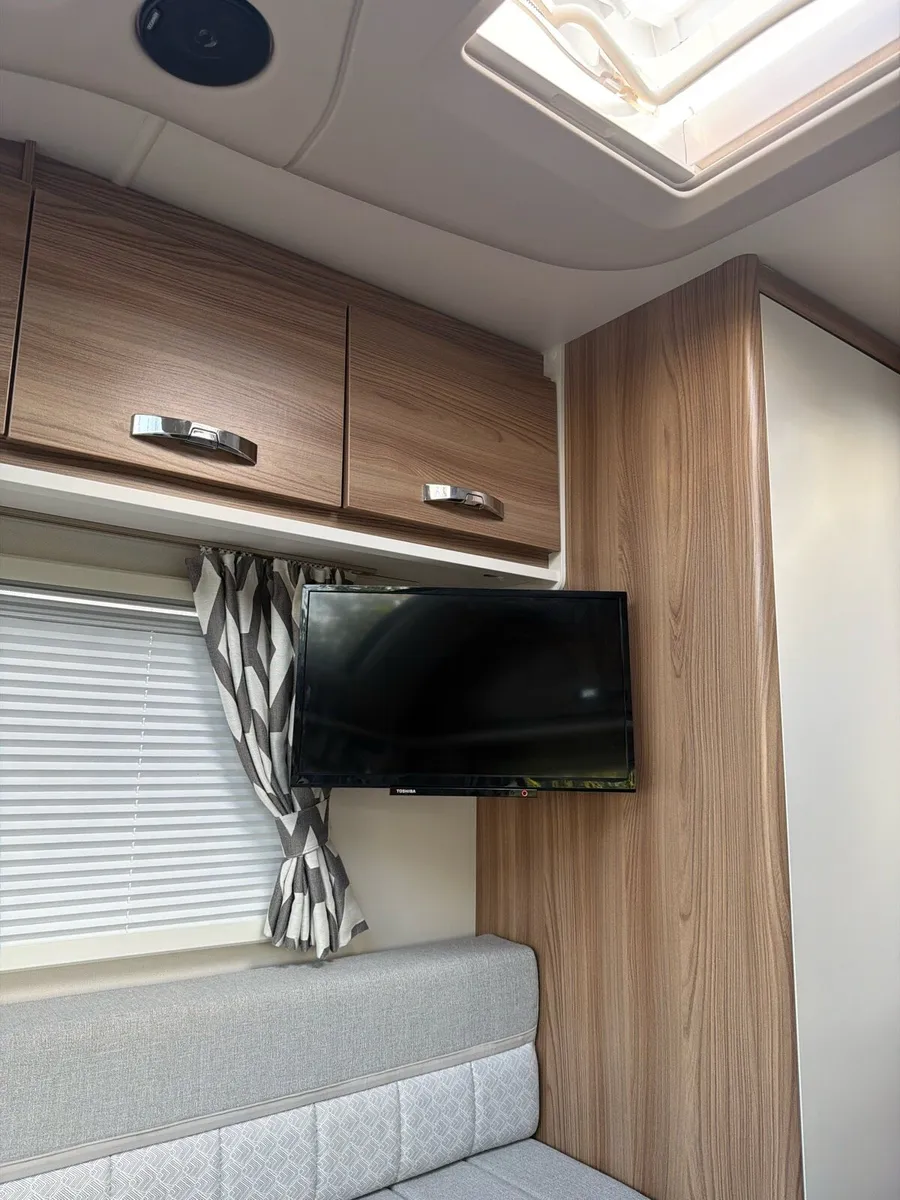Swift Europa 590 , 2021 year model - Image 3