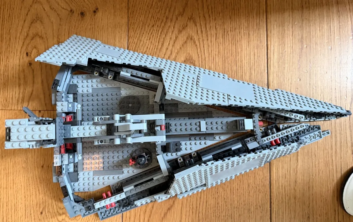Lego sets - pre-built - Image 4