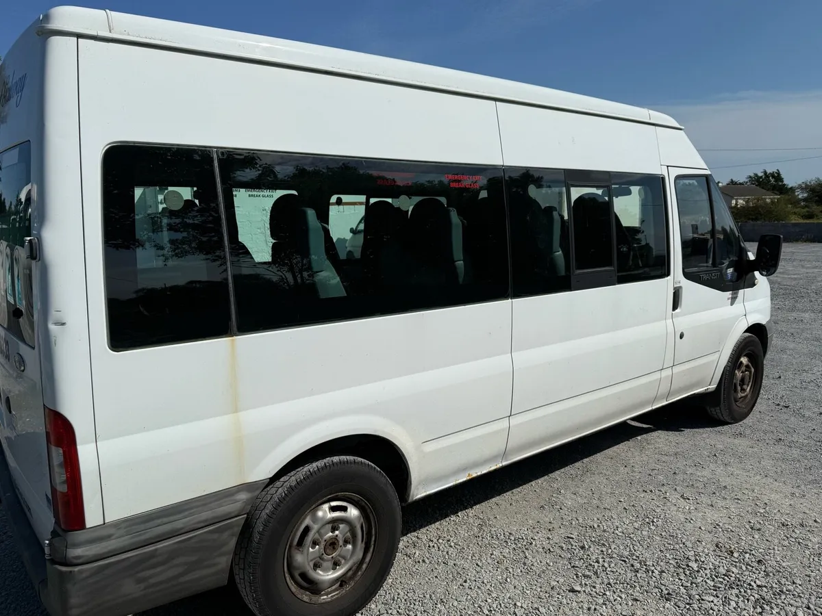 Minibus for sale - Image 2