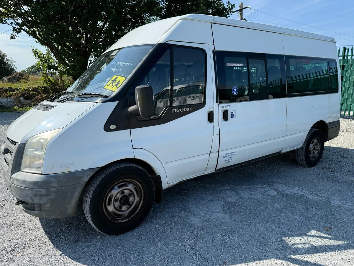 Minibus for sale - Image 4