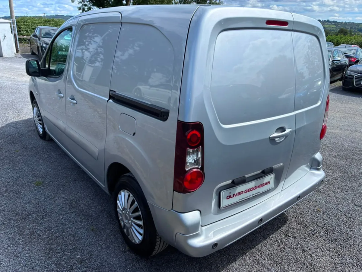 Peugeot Partner PROFESSIONAL 1.6 BLUE HDI 100 - Image 3