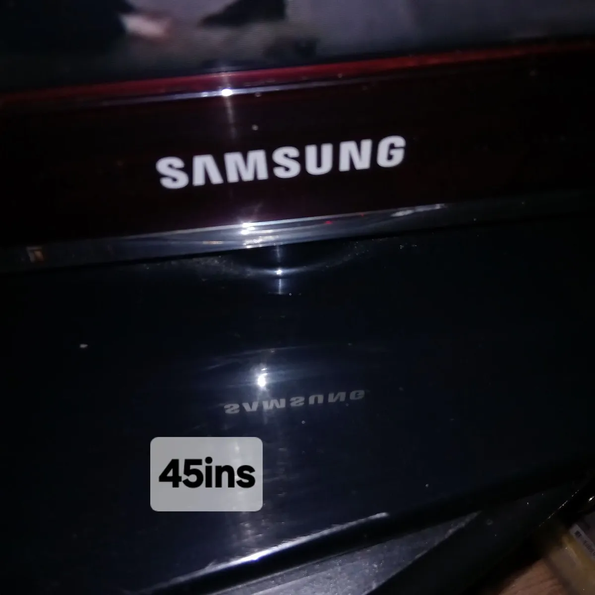 Samsung Tv 45ins - Image 1