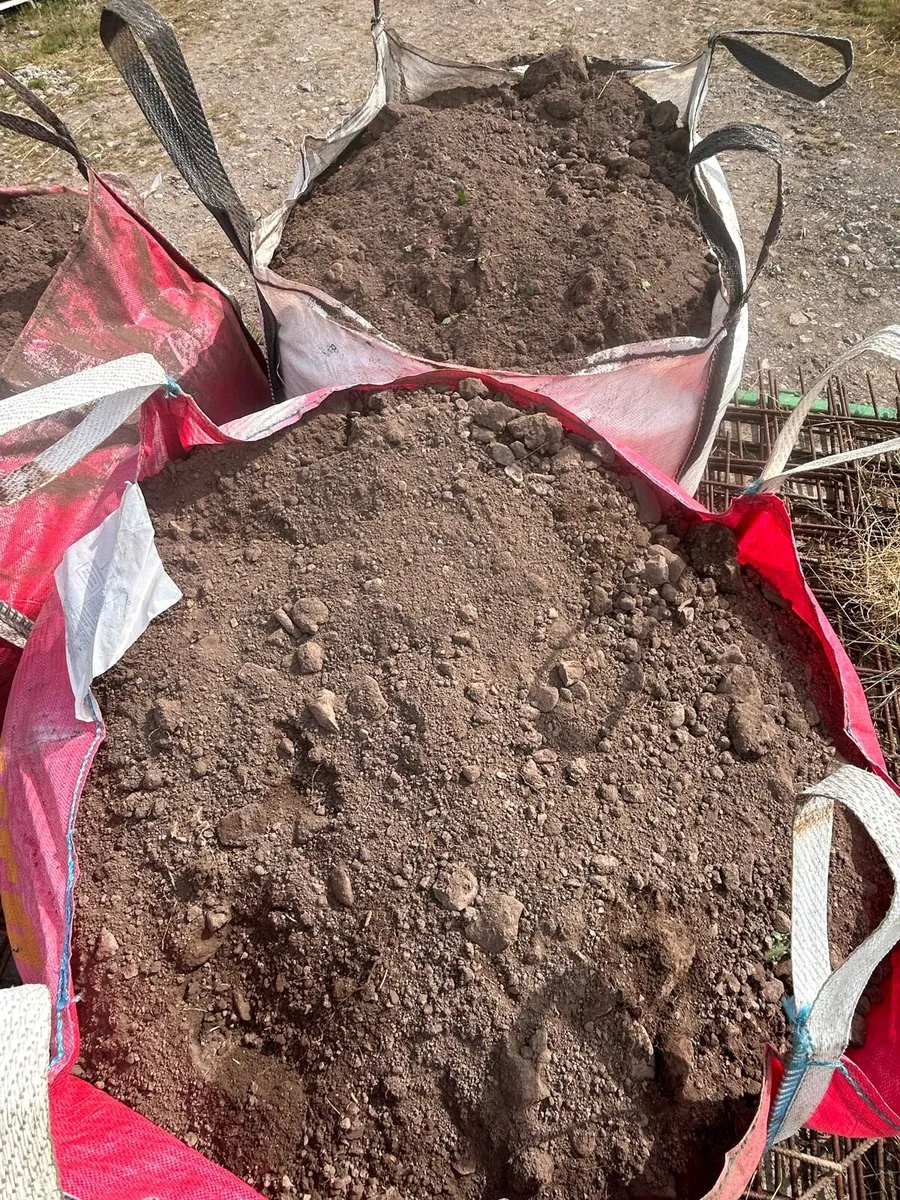 Quality topsoil for sale cork- can be delivered - Image 2