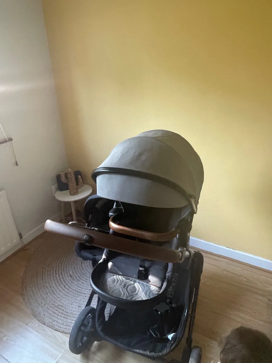Gracco travel system 3 in 1 - Image 3