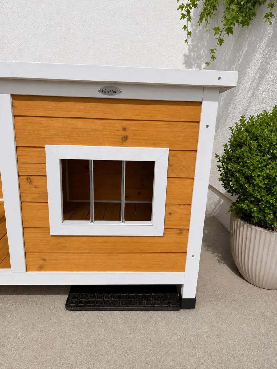 Outdoor Dog House with porch - Image 3