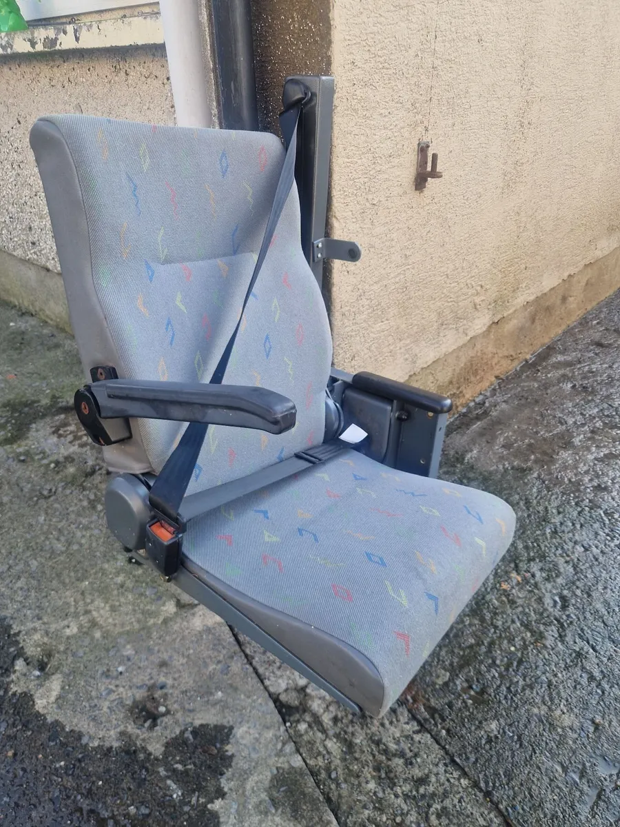 Campervan chair camping - Image 2