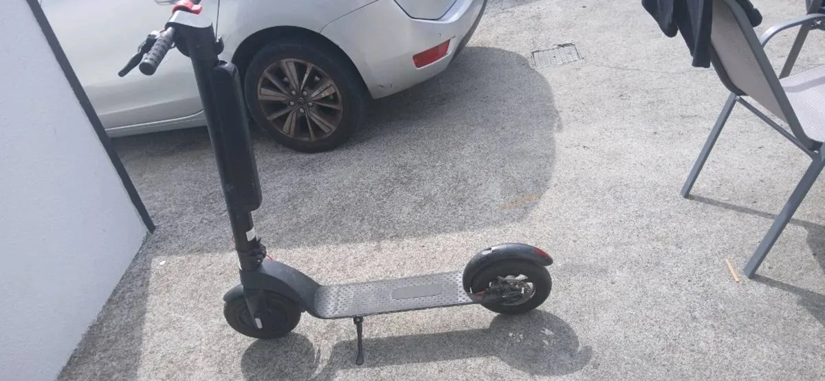 Electric Scooter - Image 3