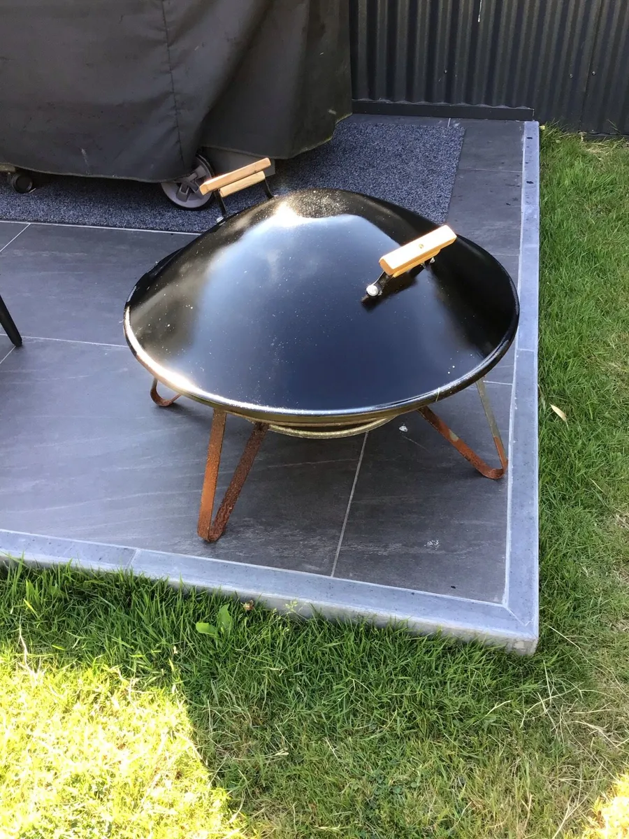 Weber Fire Pit - Image 4