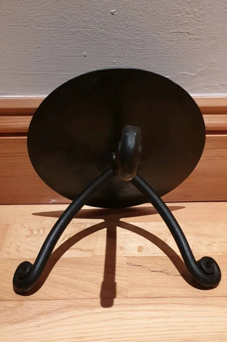 Wrought Iron Candle Holder 3 legged - Image 2