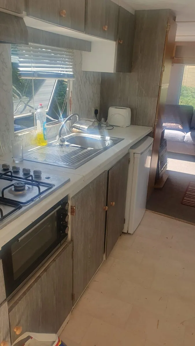 Mobile Home - Image 1