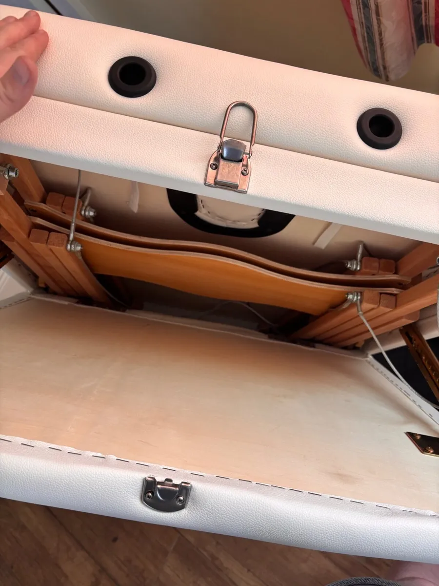 Portable beauty bed - Image 3