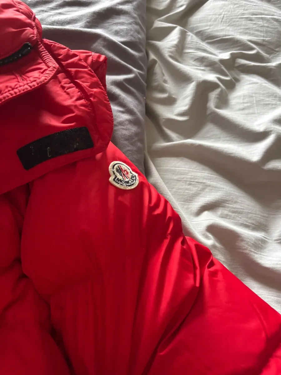 Clothes - Image 2