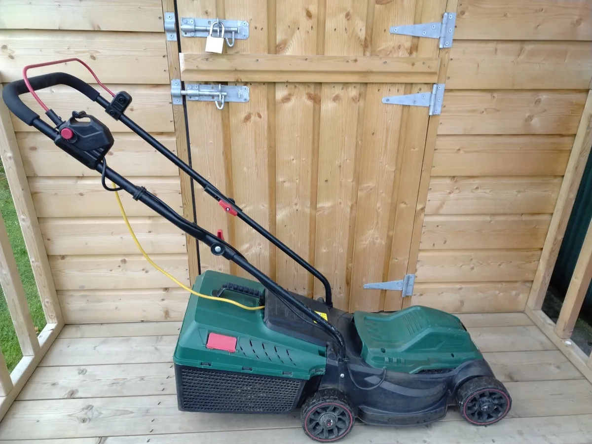 1200watt Electric Light Weight Mower €30 - Image 1
