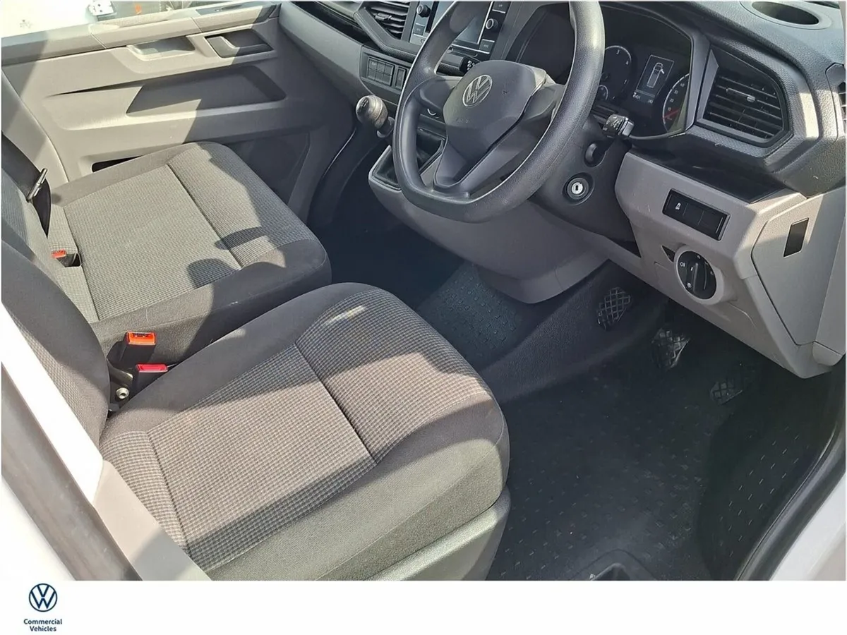 Volkswagen Transporter 2.0TDI 110HP SWB Trendline - Image 2
