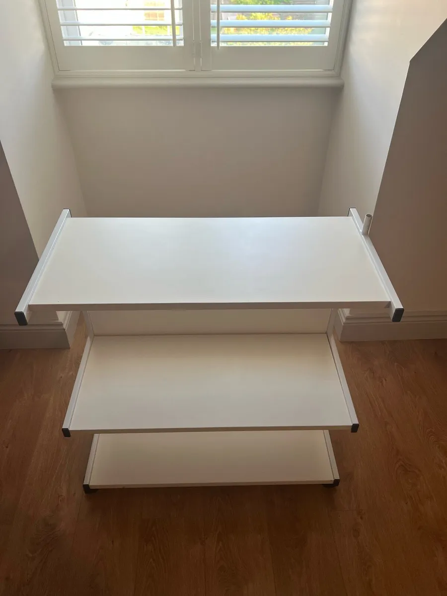 Beauty trolley on wheels. 3 storage trolley - Image 3
