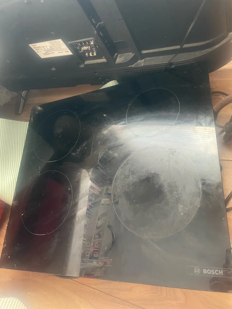 Bosch induction hob - Image 1