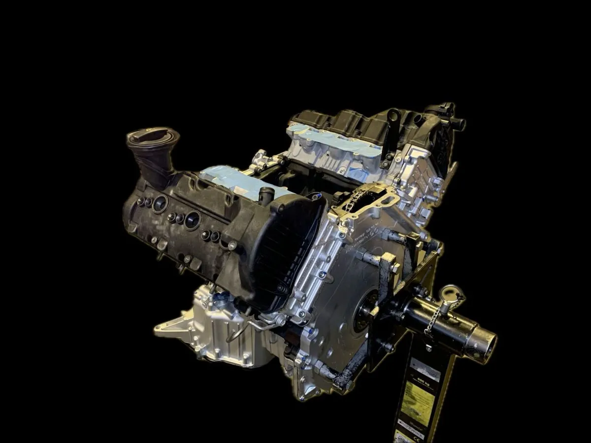 Engine Porsche Cayenne 3.0D MCRCA CRC CRCA - Image 1