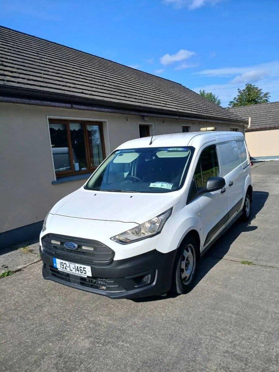 2019 Ford Transit Connect LWB - Image 1