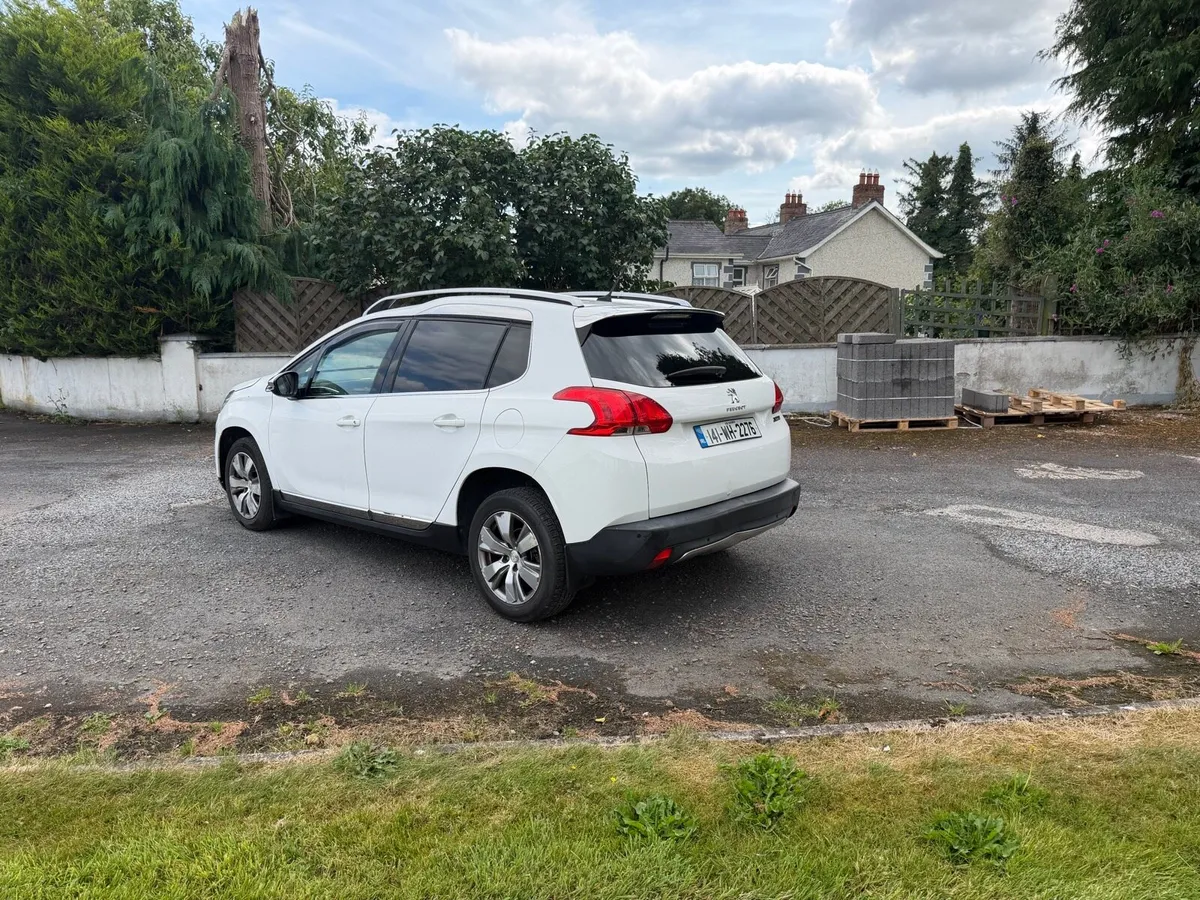 14 Peugeot 2008 1.2 petrol low mileage - Image 3