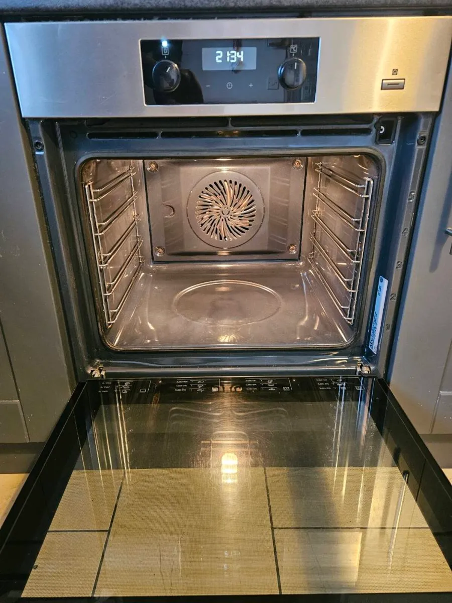 Oven - Image 4