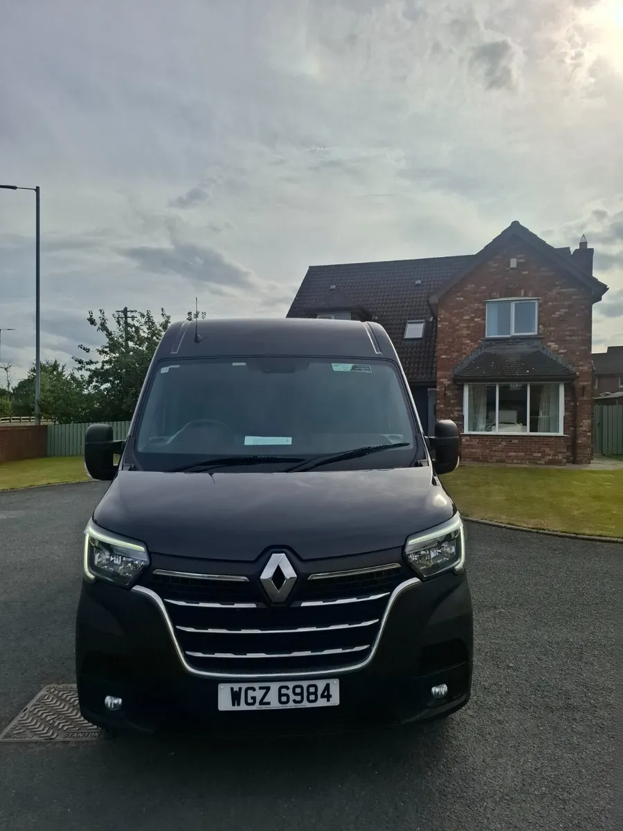 2022 Renault Master MWB business plus - Image 2