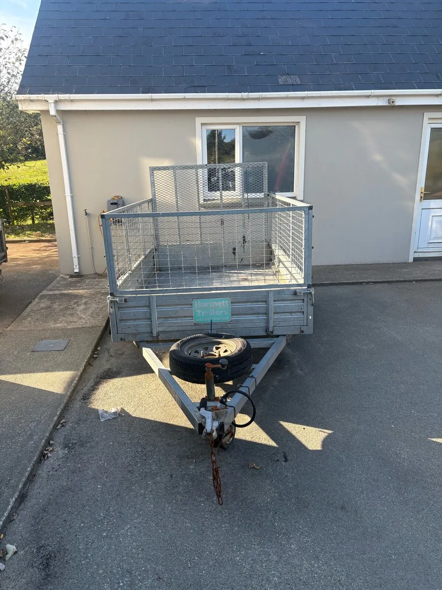 Hartnett trailer - Image 1