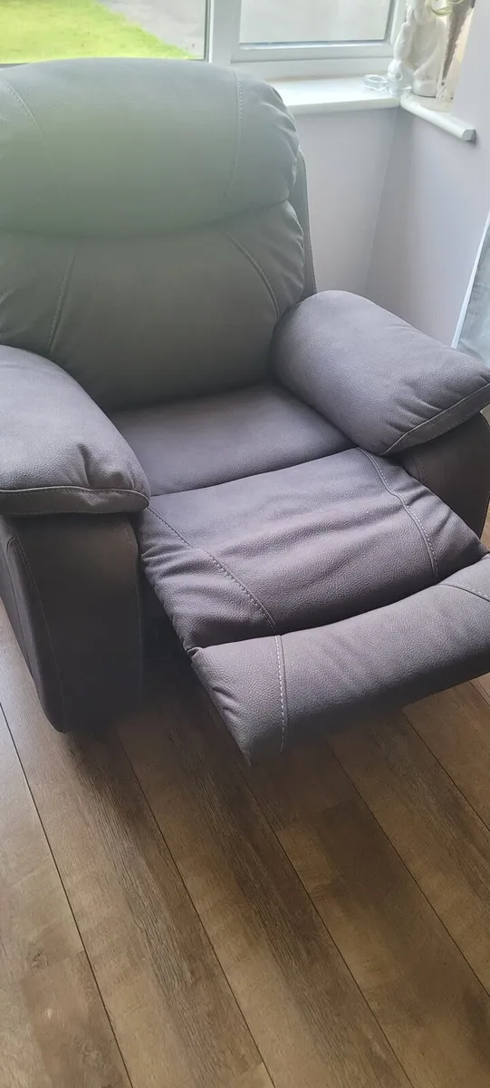 Arm chair - Image 3