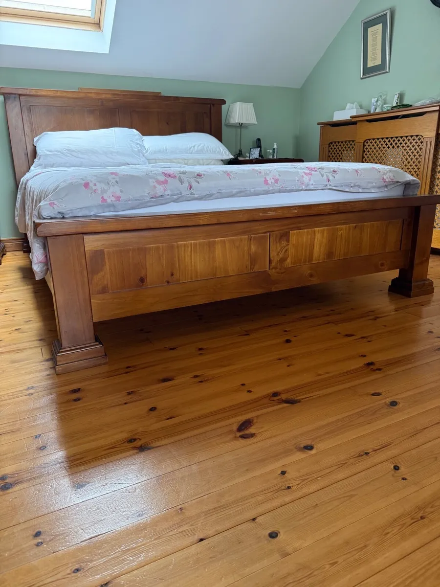 King size bed frame and Single bed and matress - Image 3
