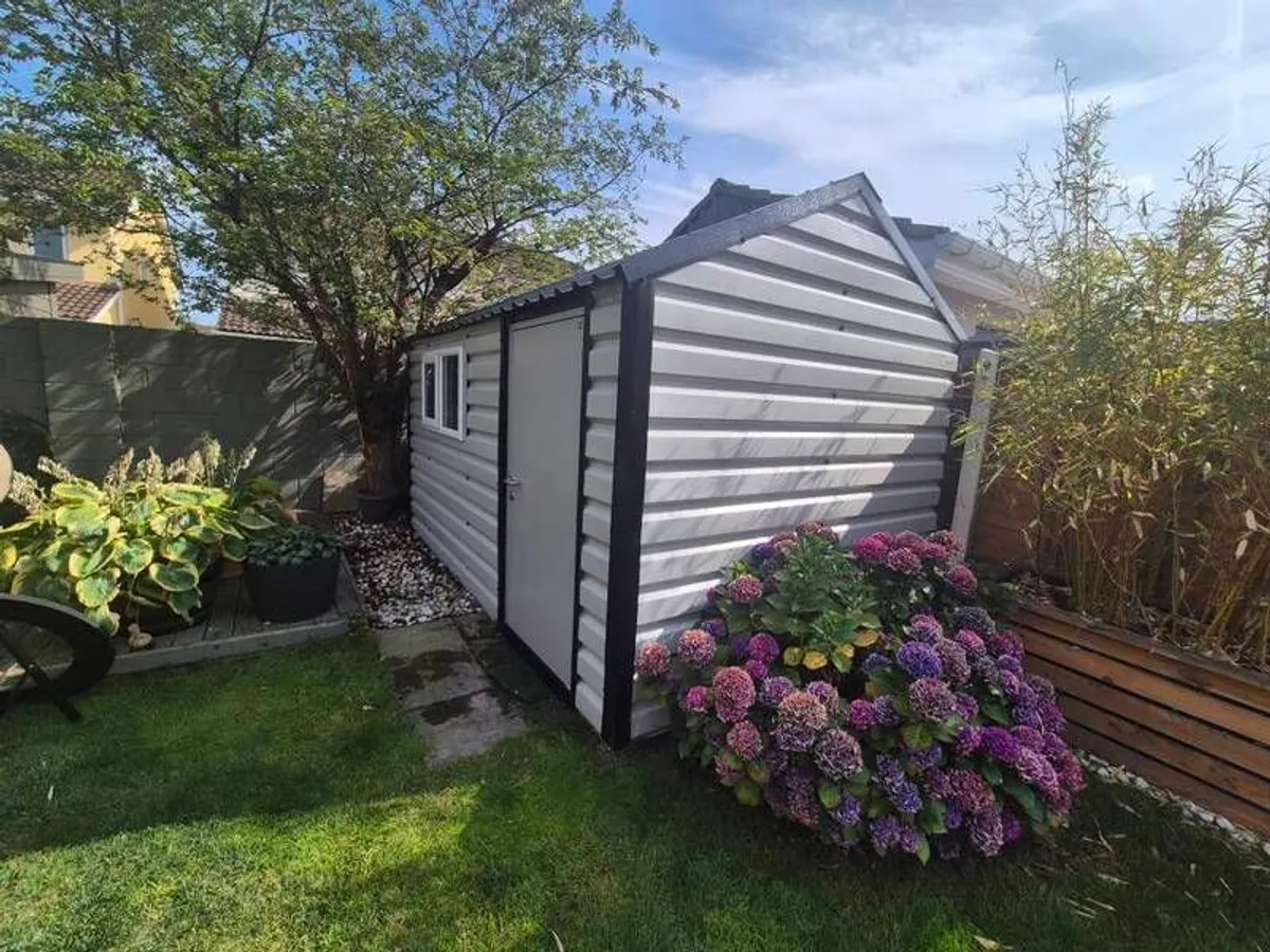 Steel shed 13.5ft x 8ft - Image 2