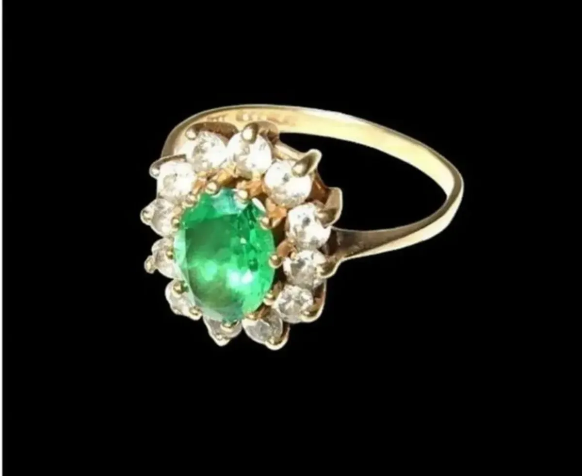 Vintage Hallmarked 14ct Gold Cluster - Image 2