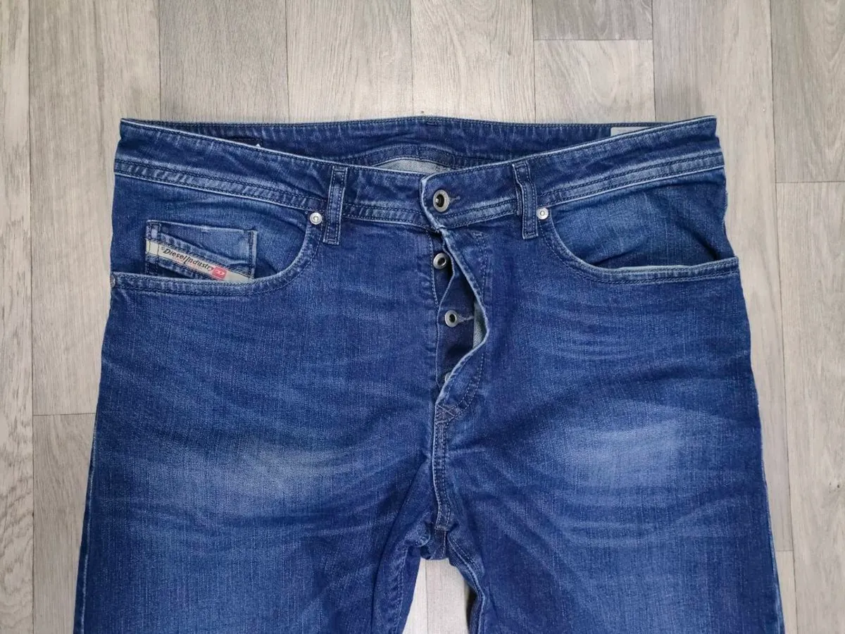 Diesel Buster Regular Slim Tapered Jeans W36 L32 - Image 3