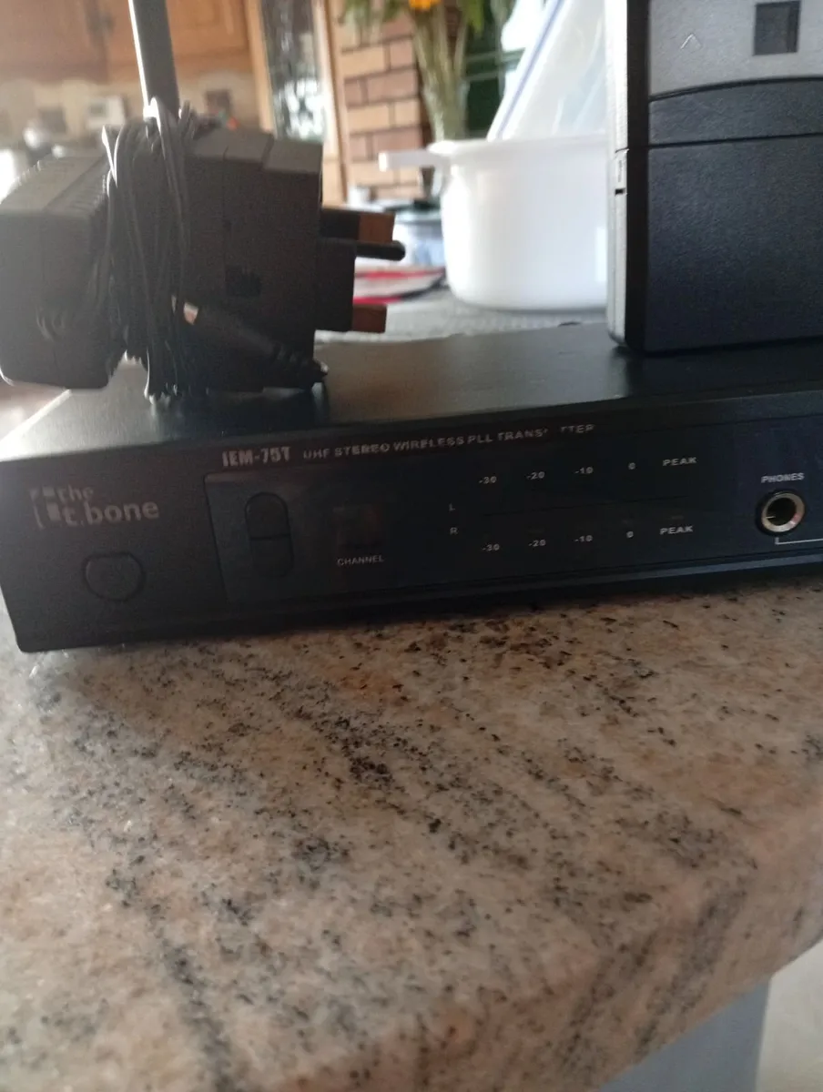 In ear Monitor system - Image 2