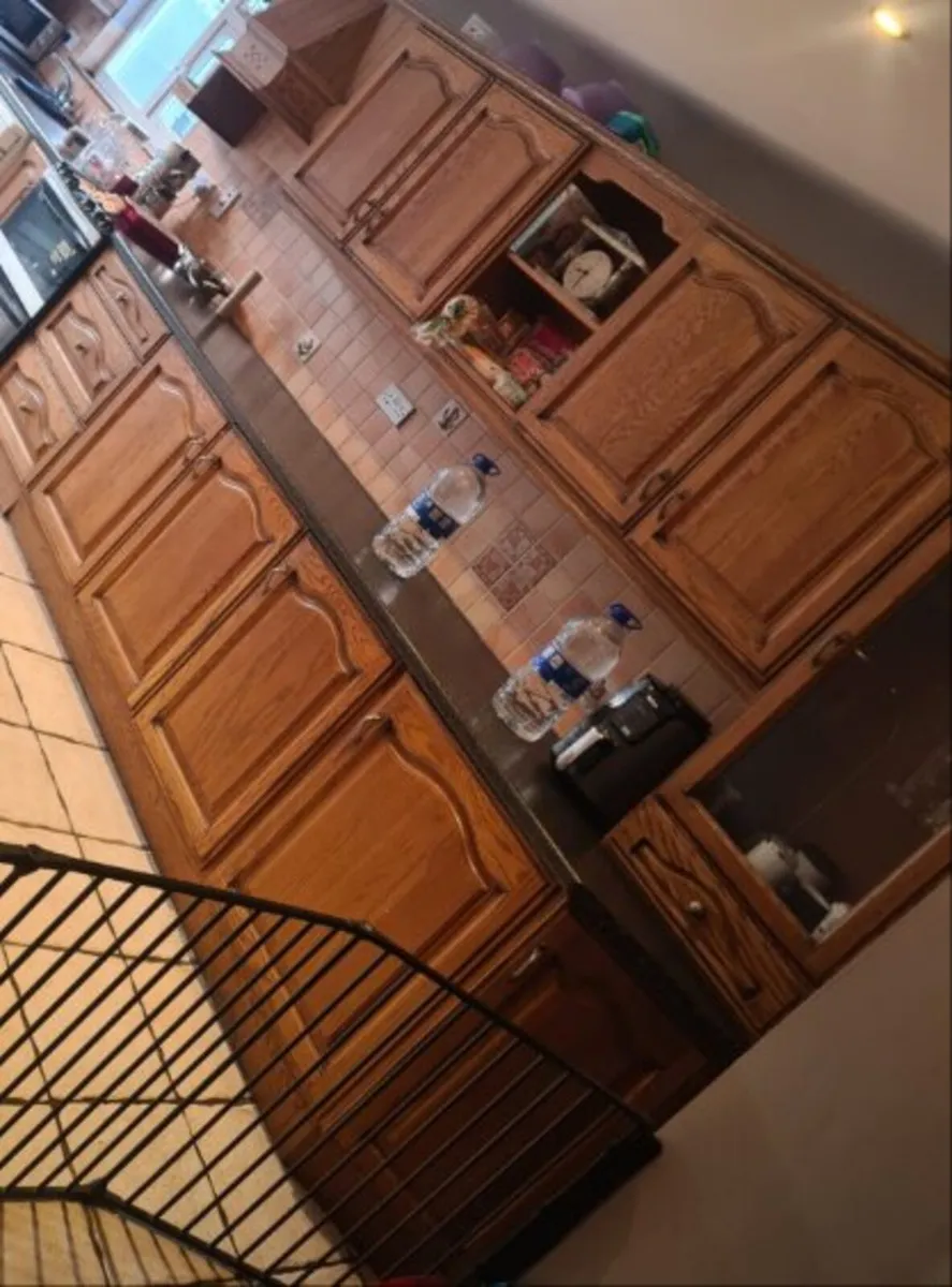 Kitchen Equipment - Image 1