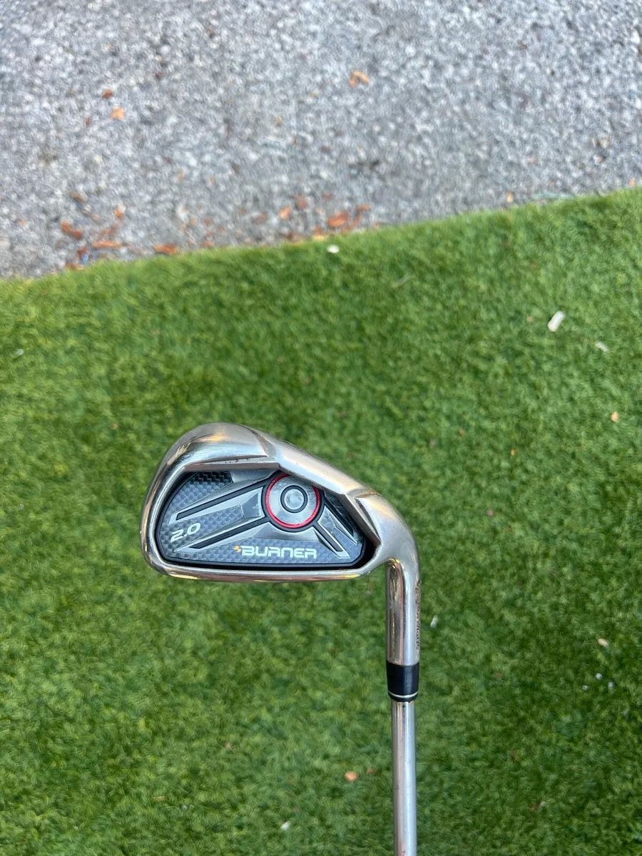 Taylormade burner 2.0 4 iron - Image 1