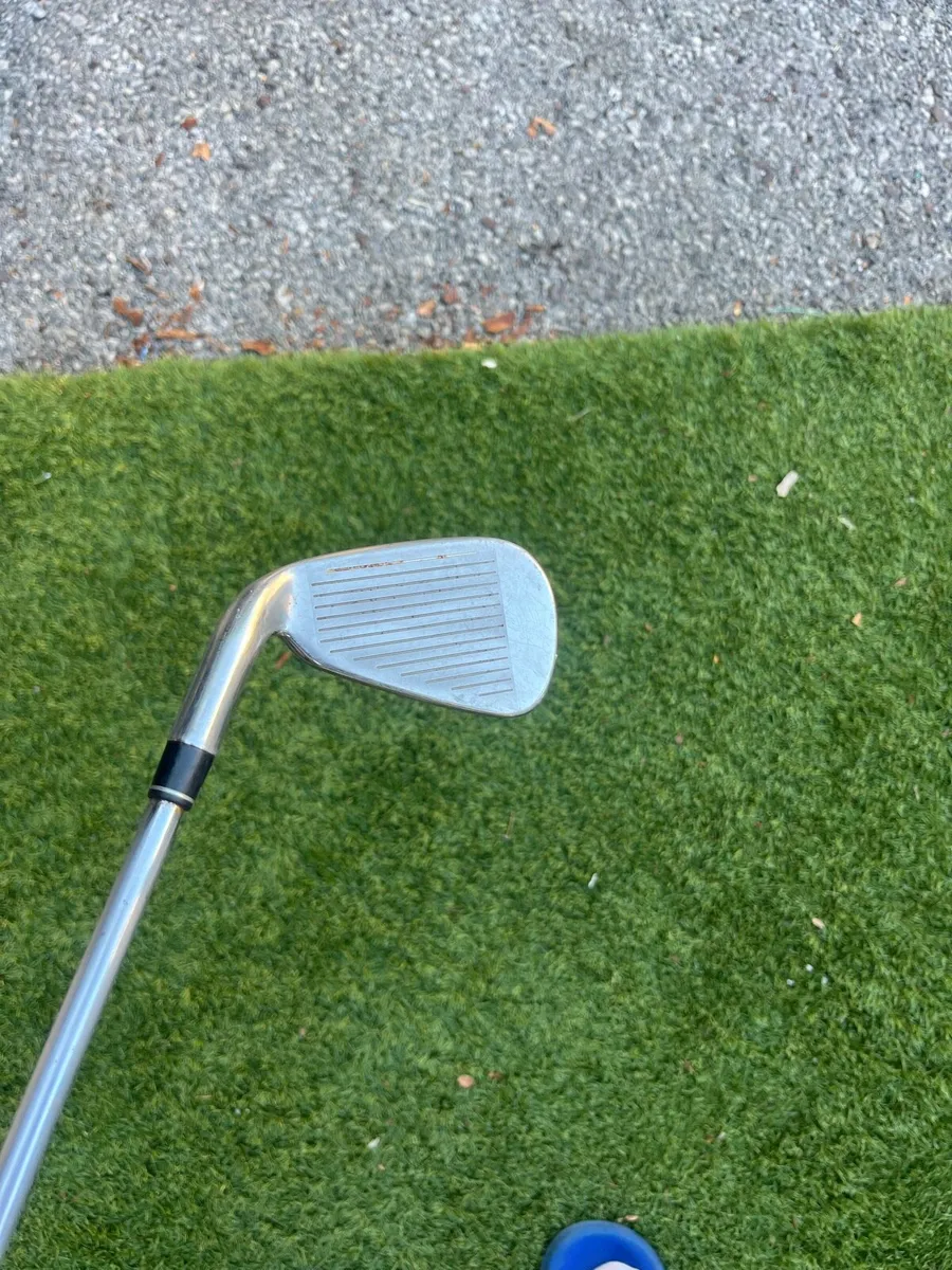 Taylormade burner 2.0 4 iron - Image 2