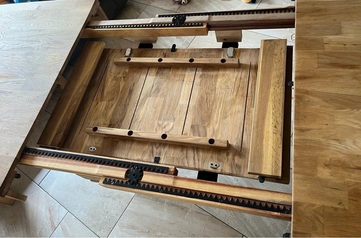 Extendable Dining Table - Image 4