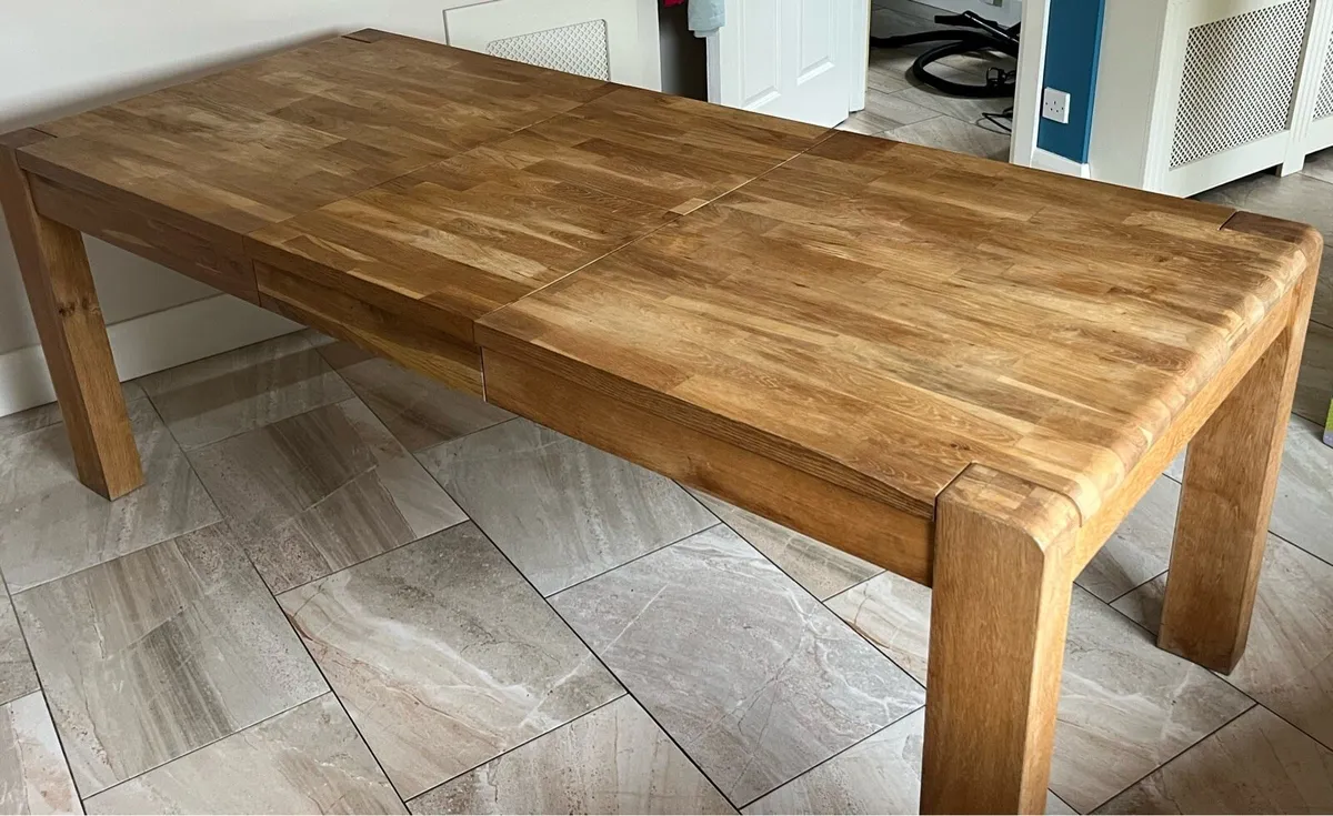 Extendable Dining Table - Image 3