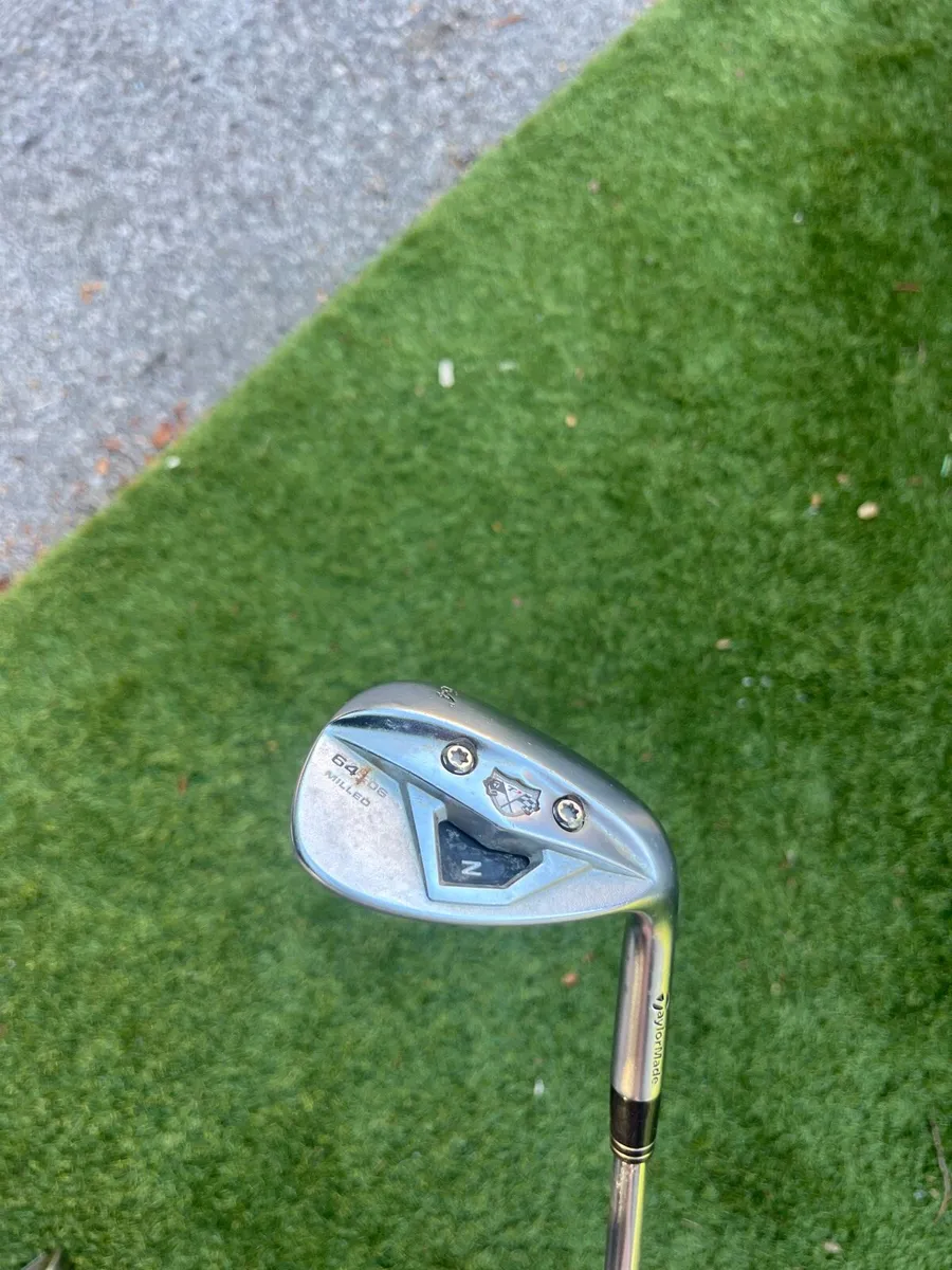 Taylormade xft 64 degree - Image 1