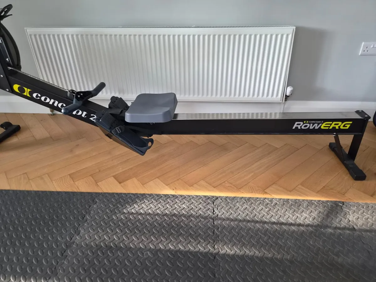 Rowing machine - Image 2