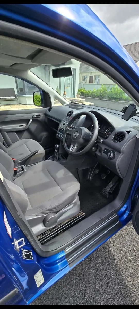 VW CADDY 1.6 - Image 4