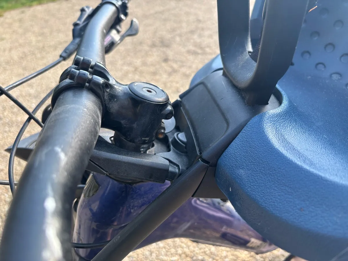 Child seat for a bike - Image 3