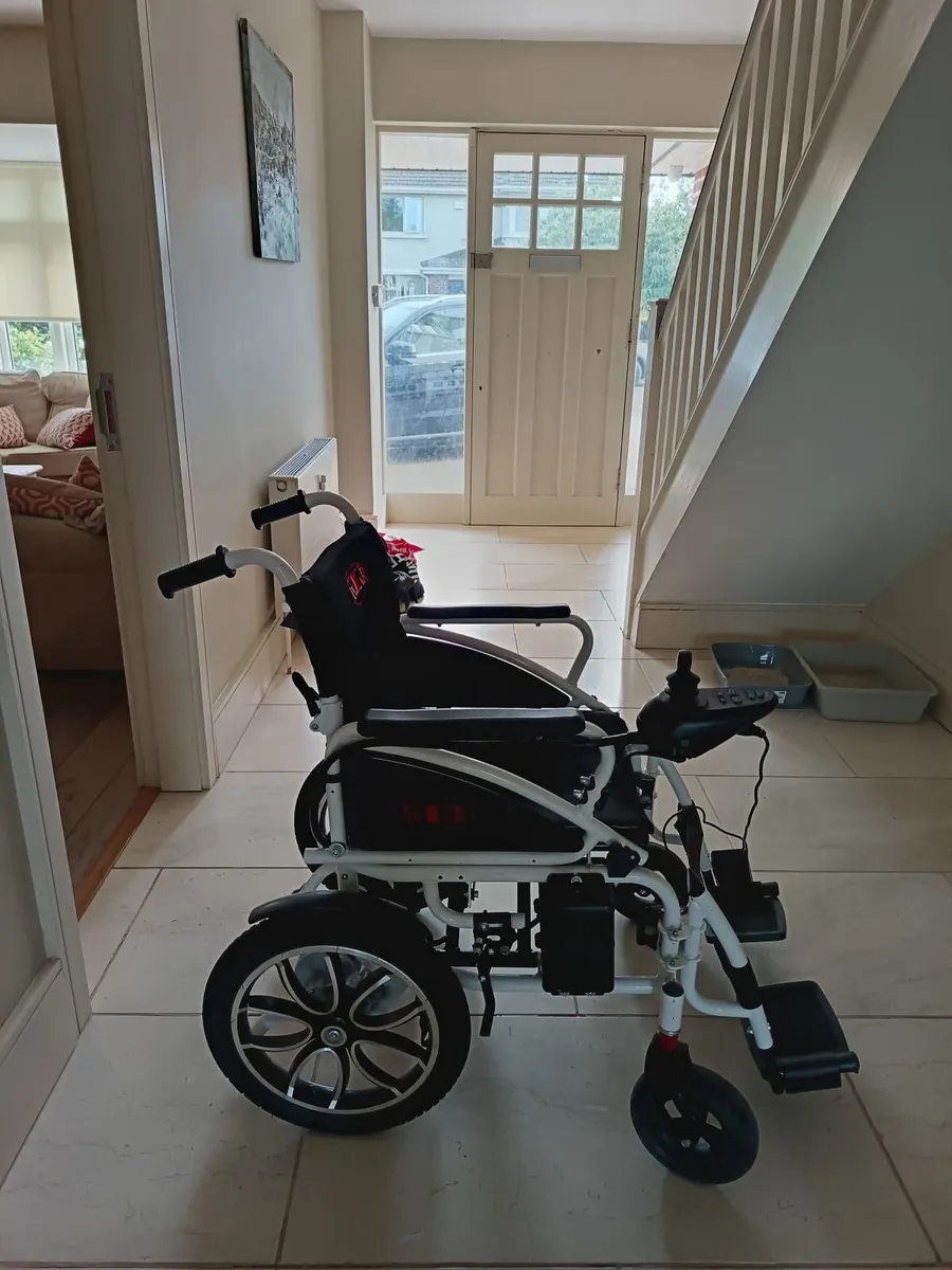 Electric Wheelchair - Image 4