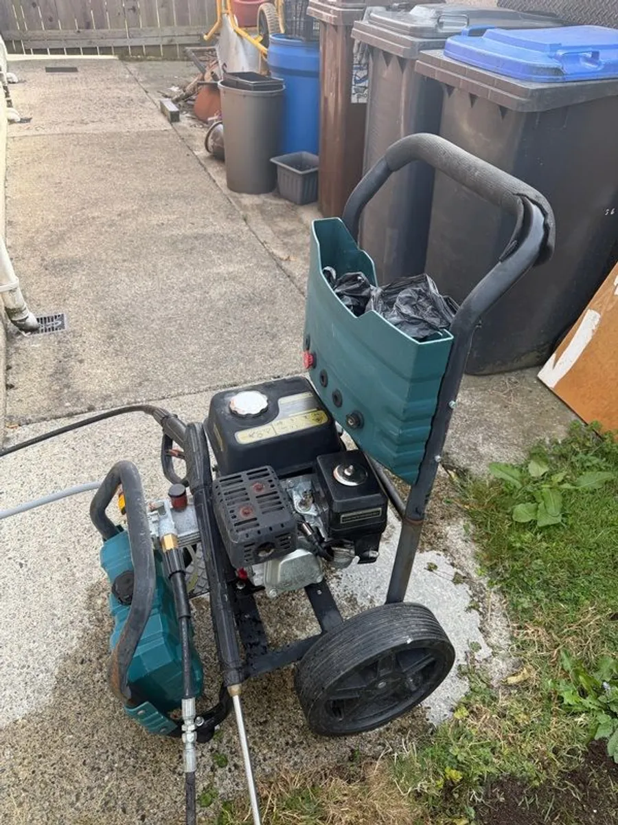 Parkside Petrol Pressure Washer - Image 4