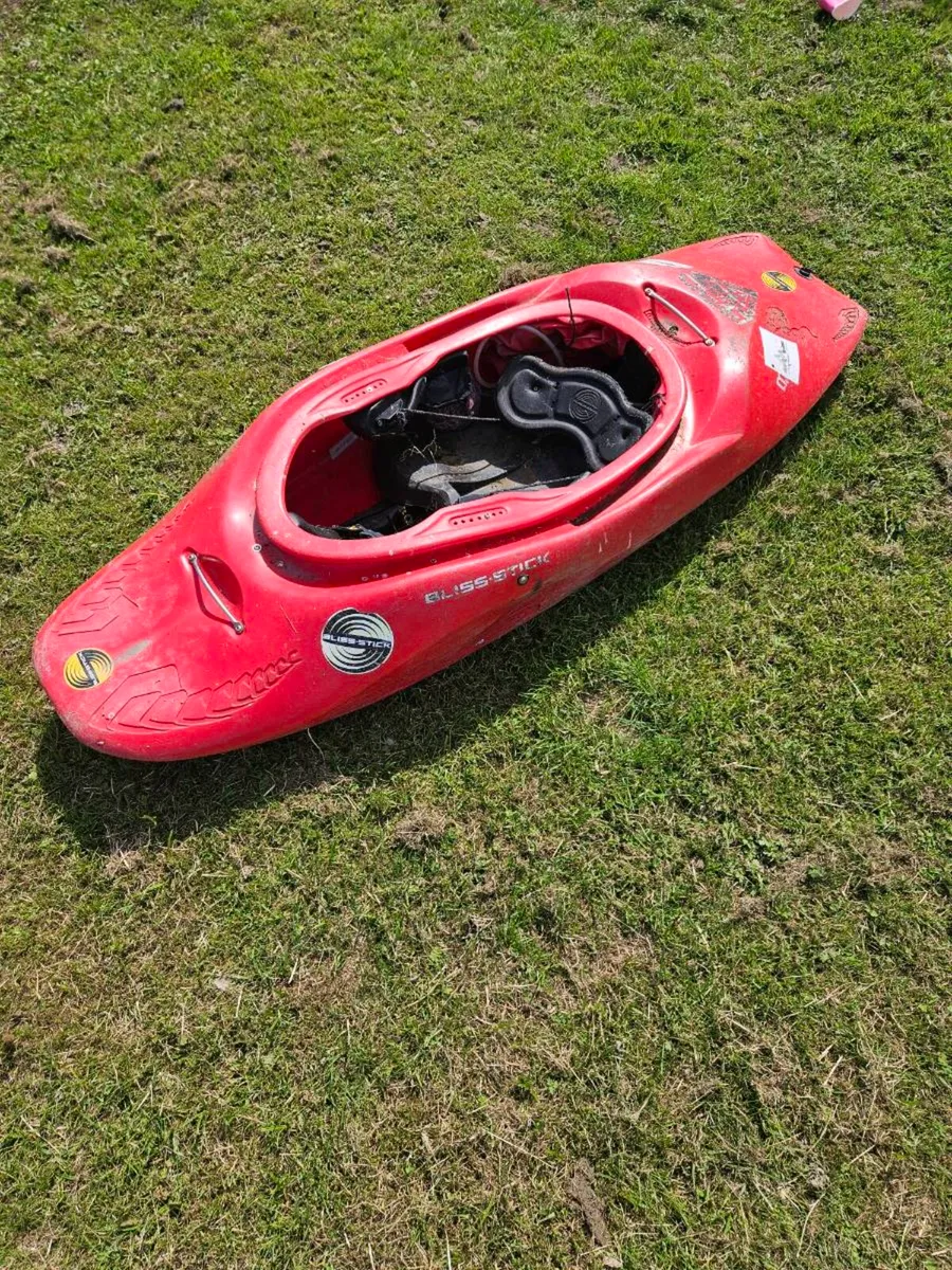 Kayak - Image 2