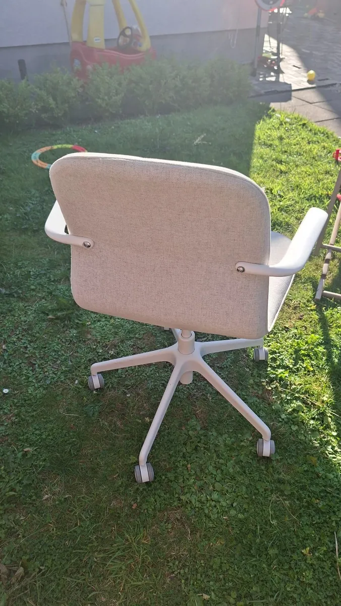 Office Chair - Image 3